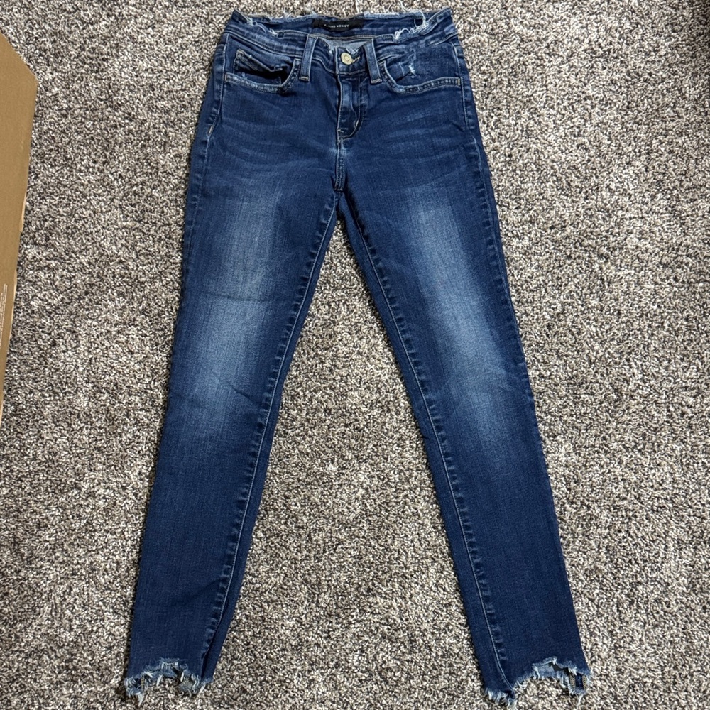 Flying Monkey Women's Mid Wash Frayed Hem Skinny Jeans